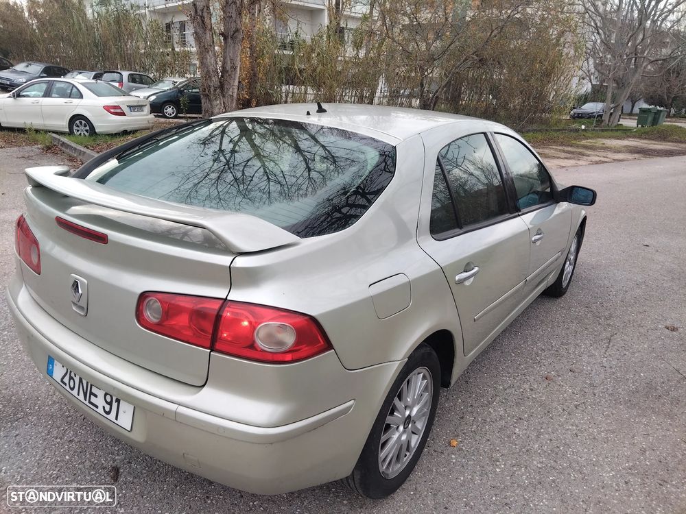 Renault Laguna 1.9 dCi Privilege - 3