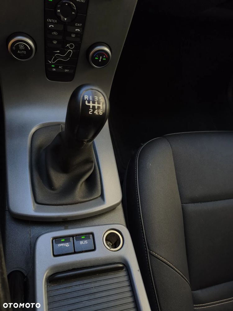 Volvo V50 - 29