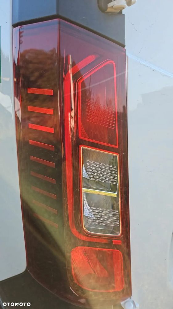 RENAULT EXPRESS lampa lewa tylna - 1