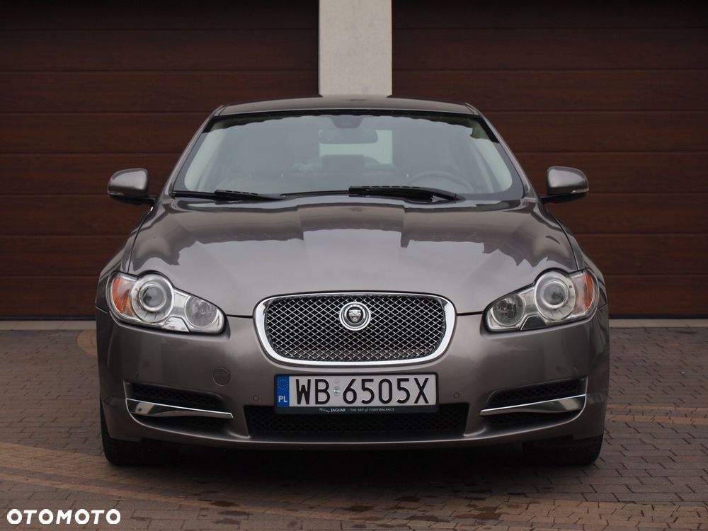Jaguar XF 3.0 V6 D Premium Luxury - 3