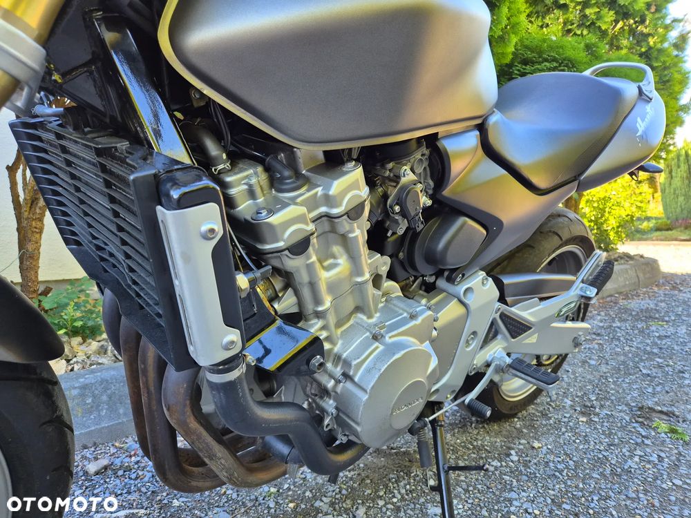 Honda Hornet - 16