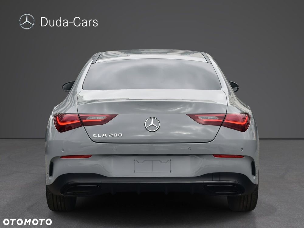 Mercedes-Benz CLA 200 7G-DCT - 6