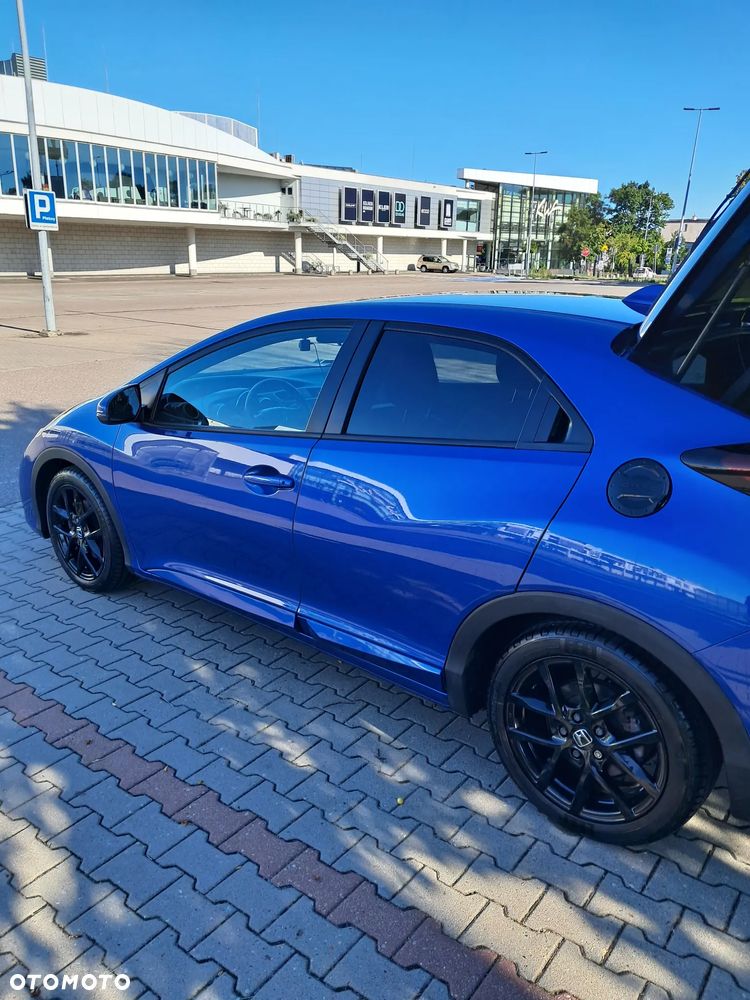 Honda Civic 1.8 Sport (Honda Connect+) - 10
