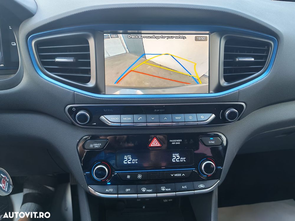 Hyundai IONIQ 1.6 GDI Style - 6