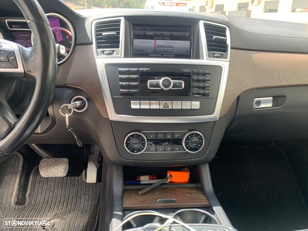 Mercedes-Benz GL 350 BlueTEC 4-Matic - 3