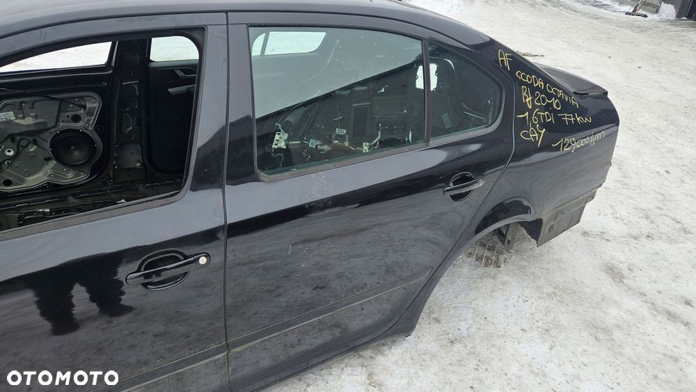 drzwi tył lewe skoda octavia ii hb kolor lf9r - 2
