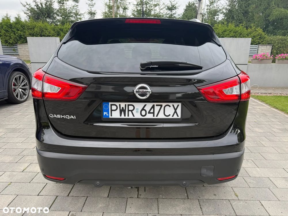 Nissan Qashqai 1.6 DCi Xtronic TEKNA - 3