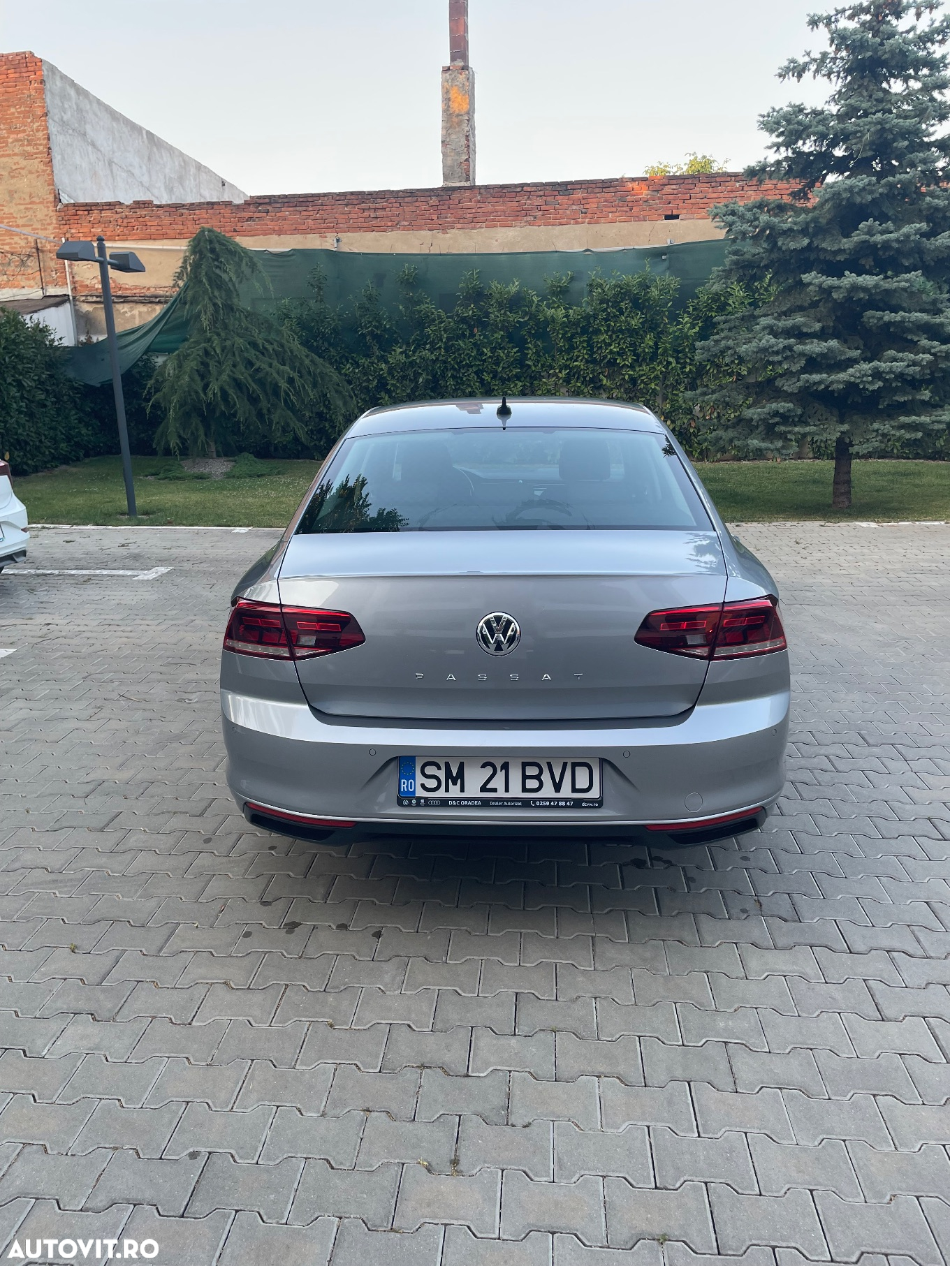 Volkswagen Passat 1.5 TSI ACT DSG Advance - 3