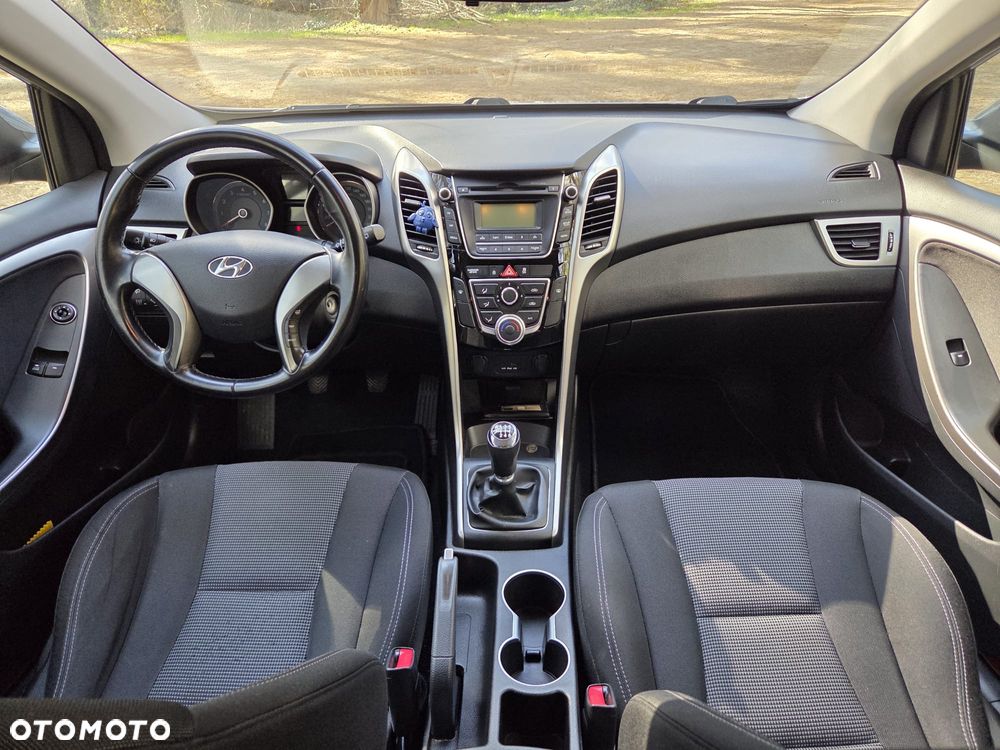 Hyundai i30 1.4 Classic - 10