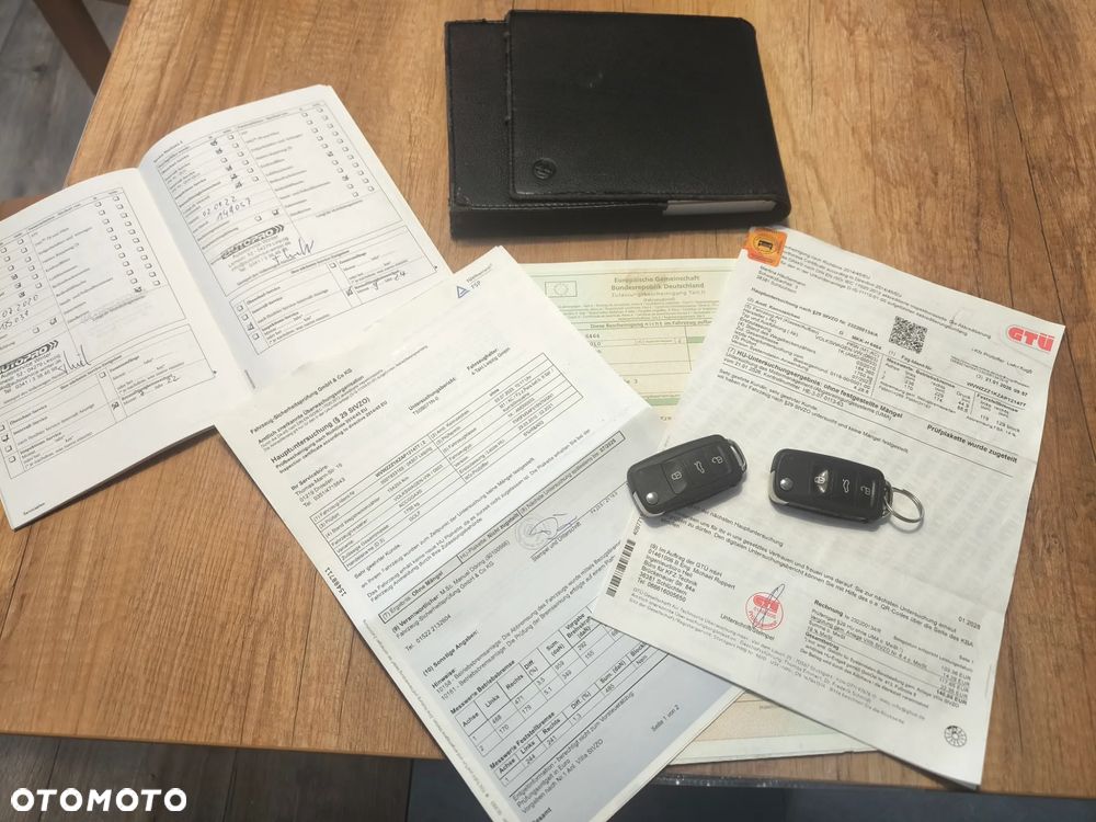 Volkswagen Golf 1.4 Style - 34