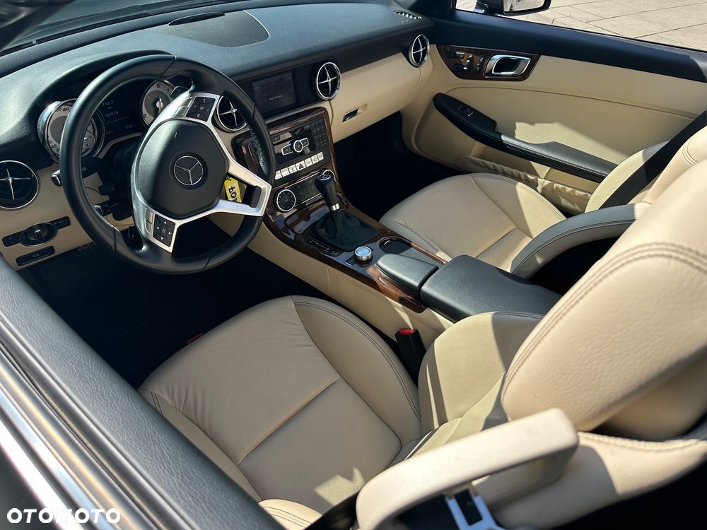 Mercedes-Benz SLK - 10