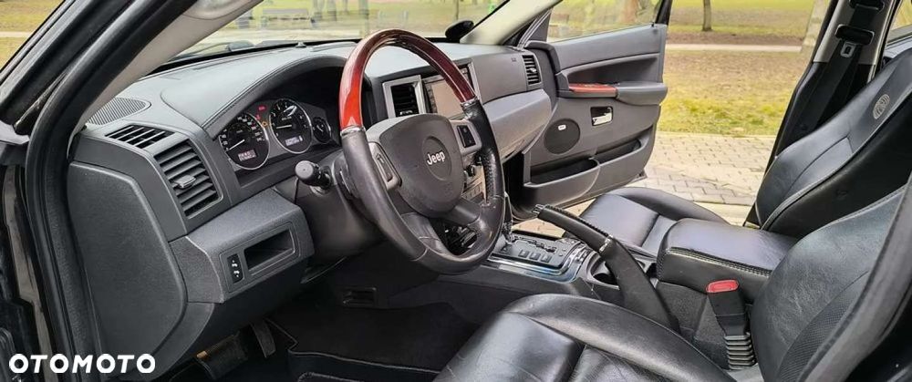 Jeep Grand Cherokee - 6