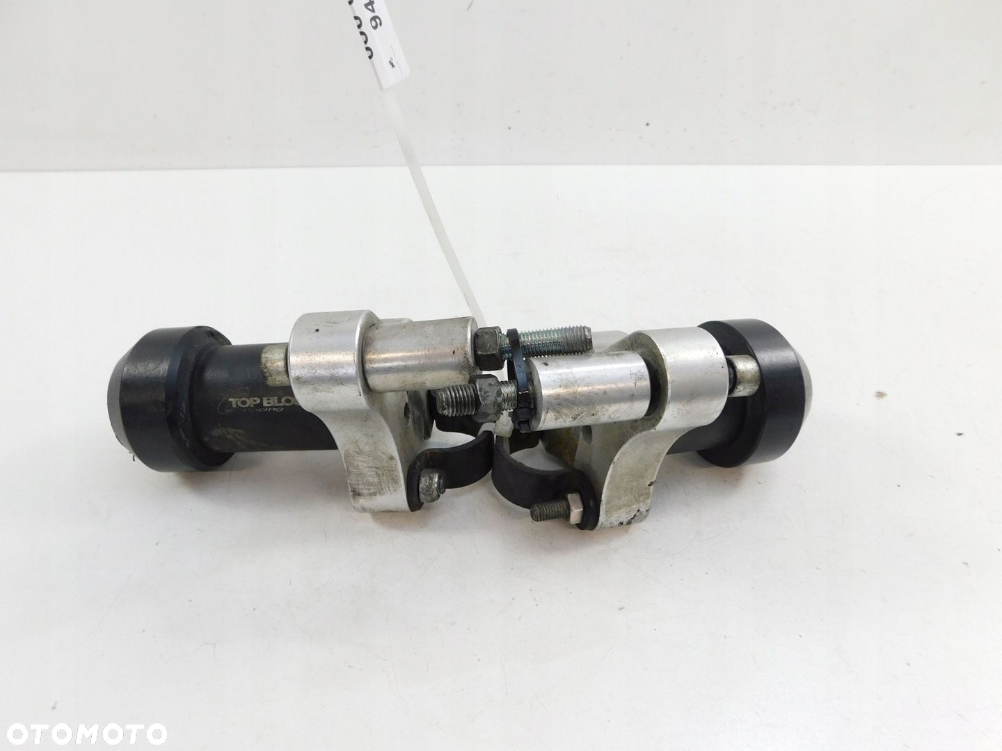 SUZUKI BANDIT 650 05-07 CRASH PADY TOP BLOCK - 2