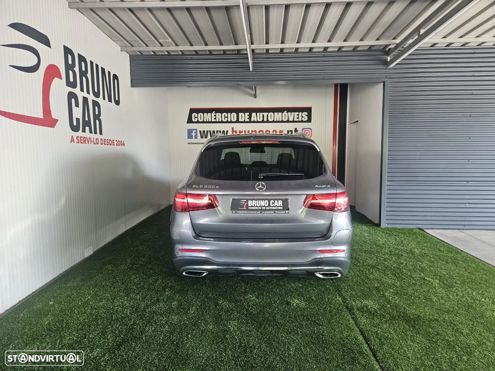 Mercedes-Benz GLC 300 e 4Matic 9G-TRONIC AMG Line - 5