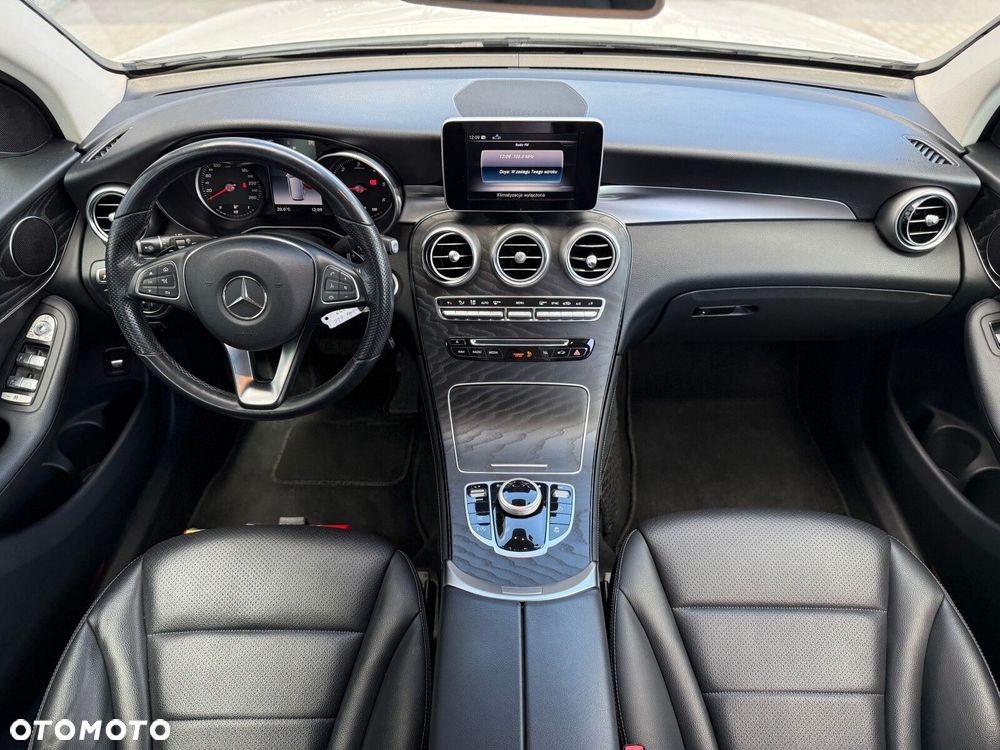 Mercedes-Benz GLC - 14
