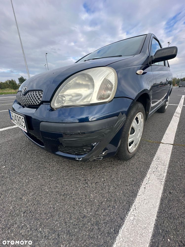 Toyota Yaris 1.4 D-4D Base - 14