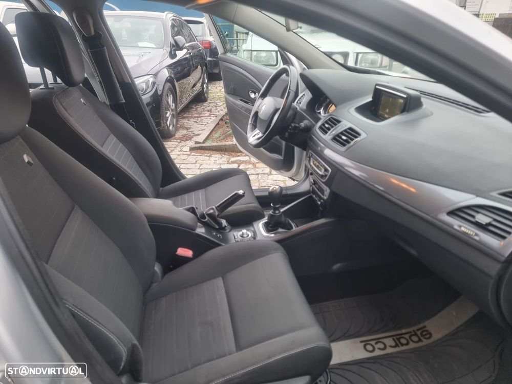 Renault Mégane Sport Tourer 1.5 dCi Confort SS - 12