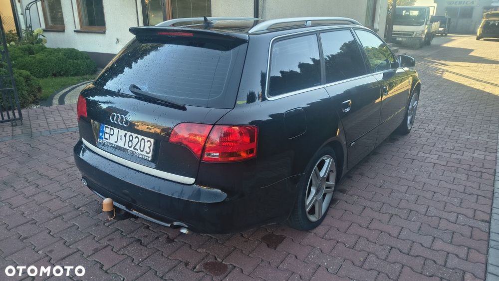 Audi A4 Avant - 4