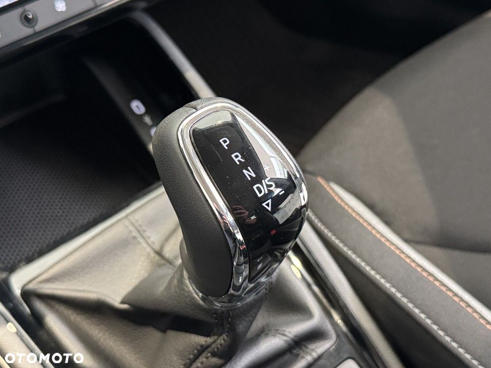 Skoda Kamiq 1.0 TSI Selection DSG - 27