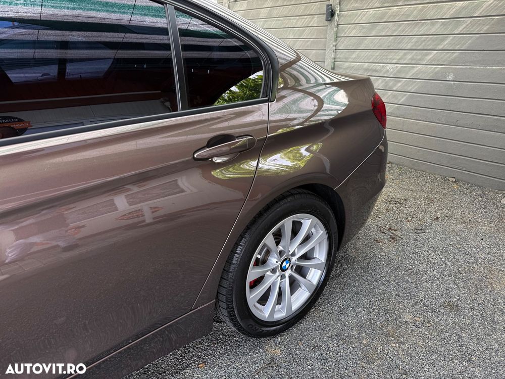 BMW Seria 3 318d Modern Line - 27