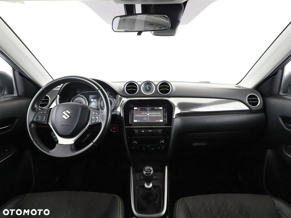 Suzuki Vitara 1.4 Boosterjet mHEV Elegance 4WD - 16