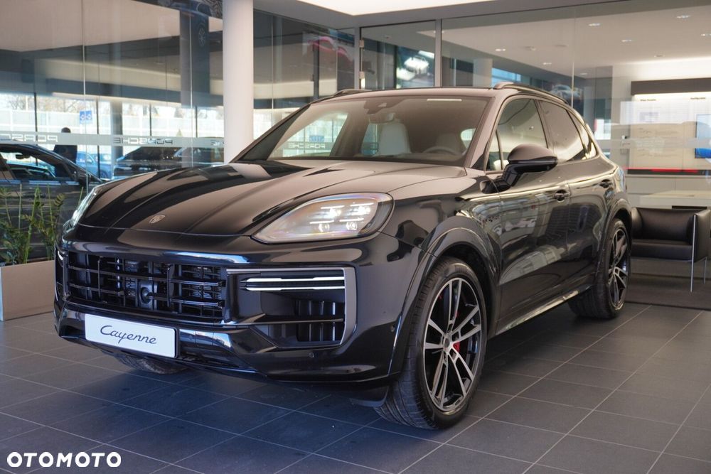 Porsche Cayenne - 4