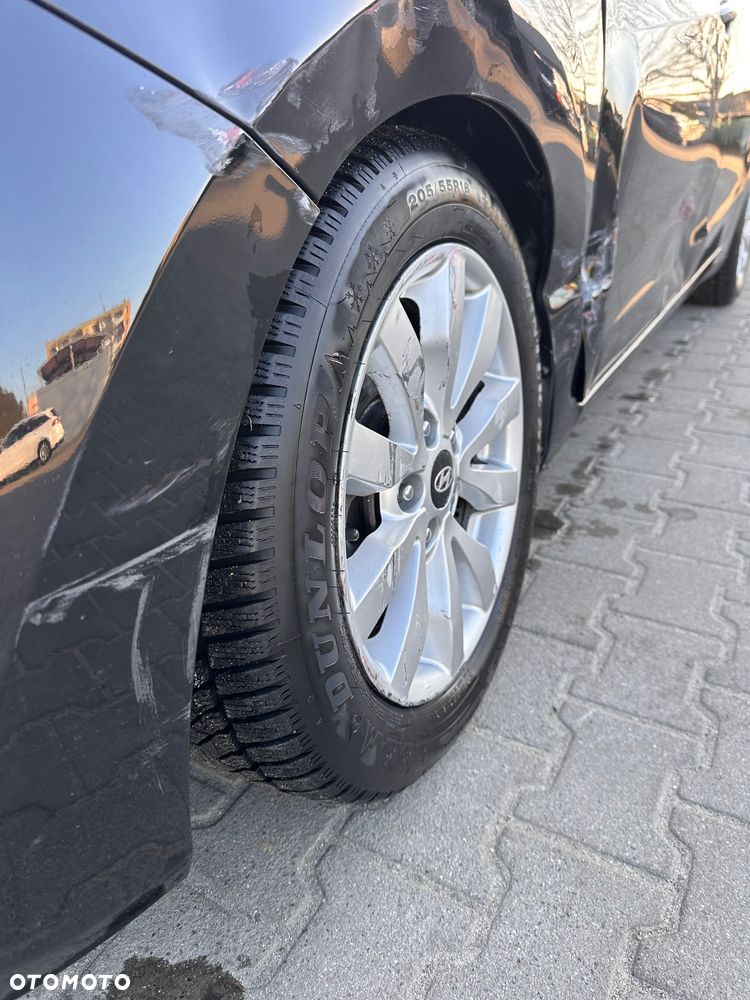 Hyundai i30 1.6 CRDi Automatik Style - 14