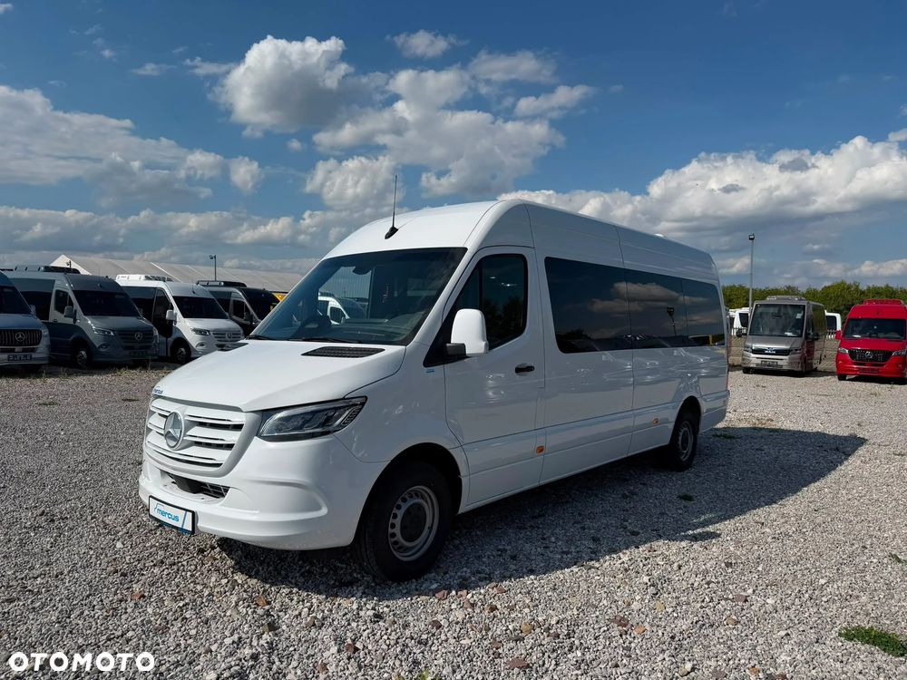 Mercedes-Benz Sprinter 317 - 11