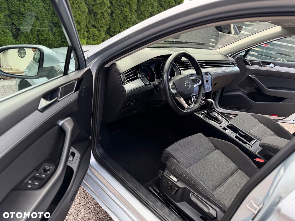 Volkswagen Passat 1.5 TSI EVO Elegance DSG - 30