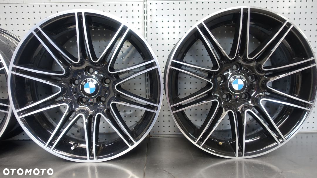 Felgi BMW F30 F34 3 4 E90 E91 E93 M3 19" 8J 9J ET37 ET39 5x120  8037141 8037142 - 5