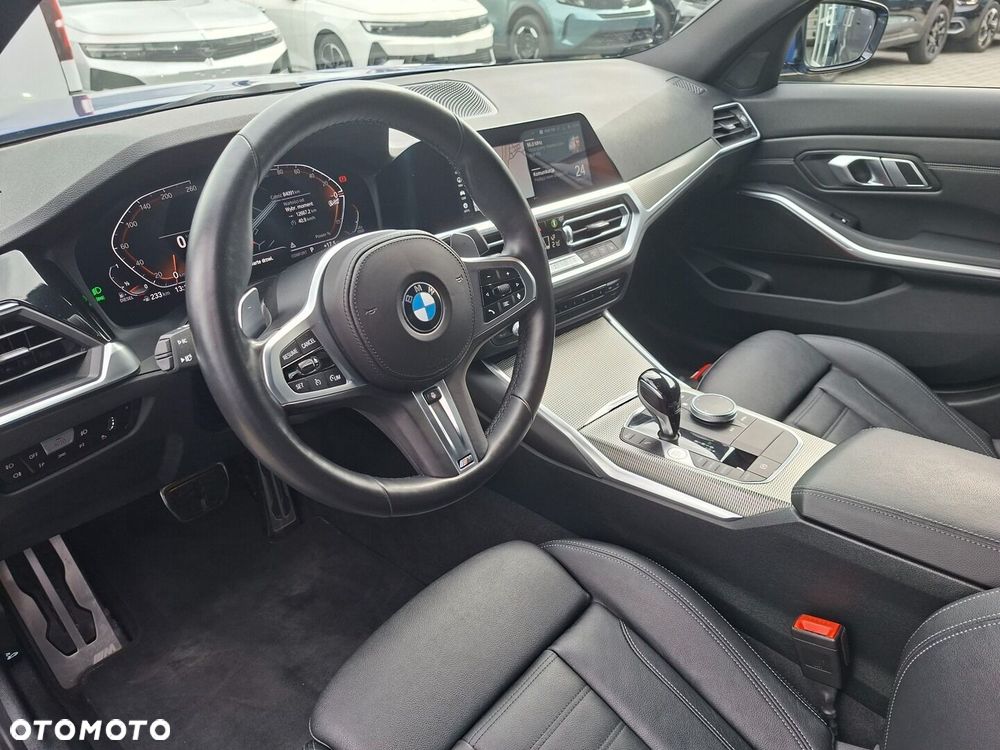BMW Seria 3 320d xDrive mHEV M Sport sport - 14
