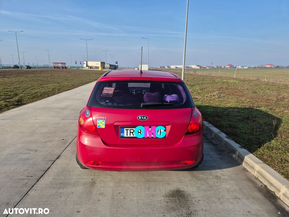 Kia Ceed 1.6 GSL STYLE - 4