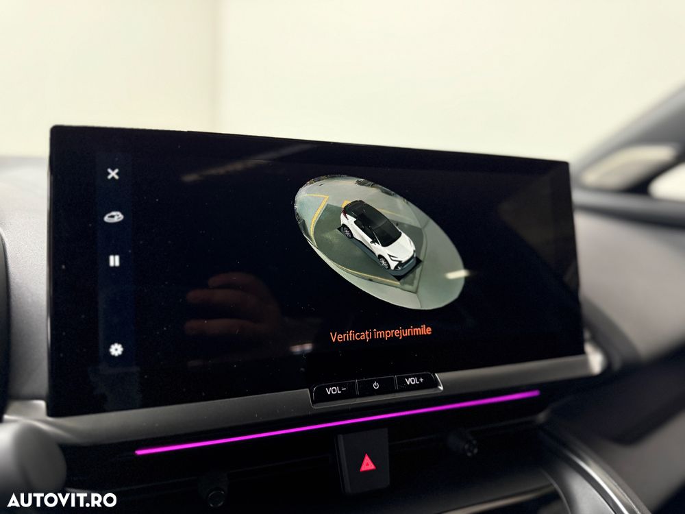 Toyota C-HR 2.0 HEV 197 CP 4x2 CVT Luxury - 21