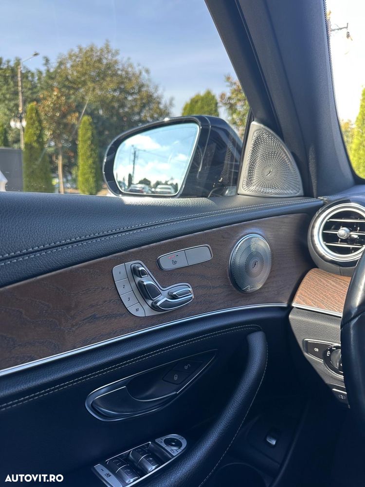 Mercedes-Benz E 220 d T 9G-TRONIC Exclusive - 31