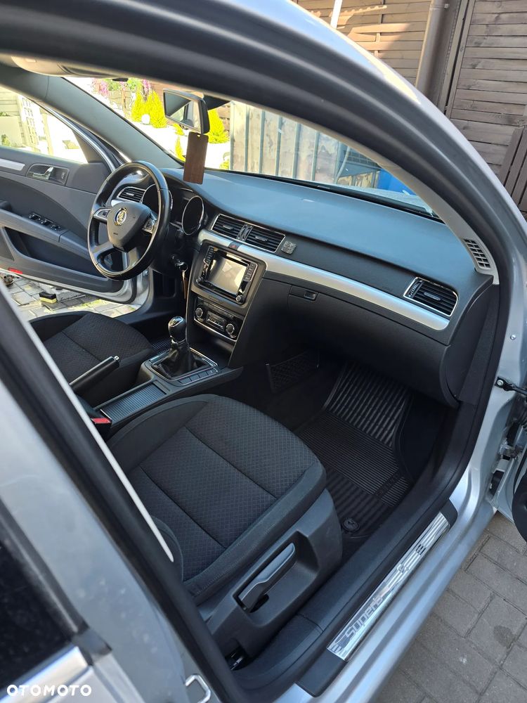 Skoda Superb - 15