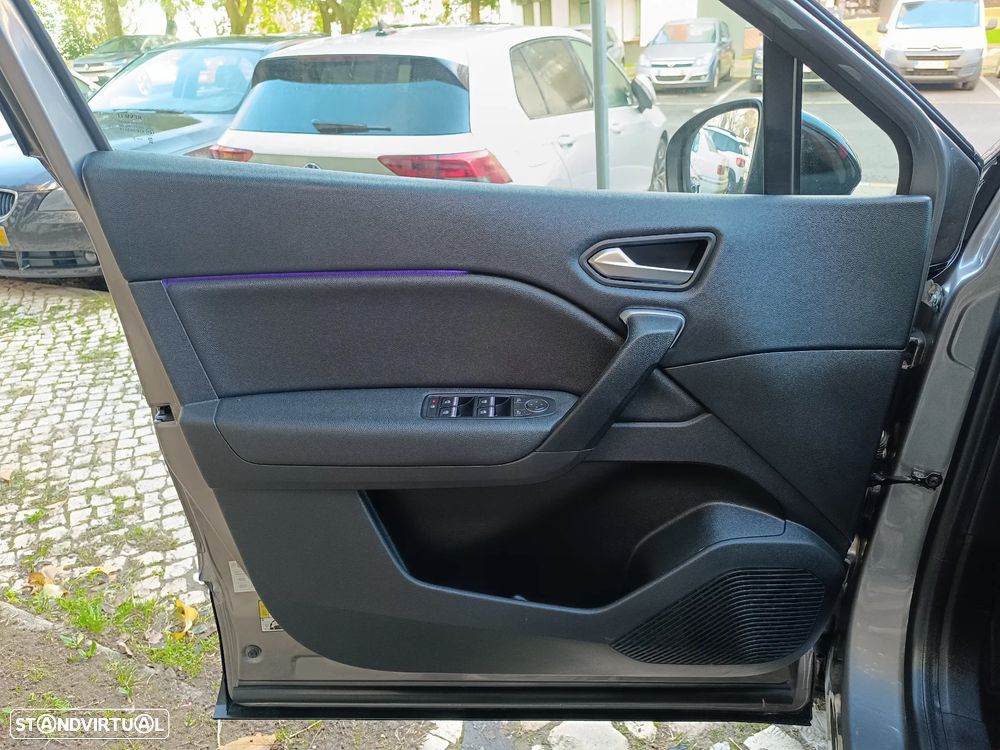 Renault Captur 1.6 E-Tech Plug-In Intens - 11