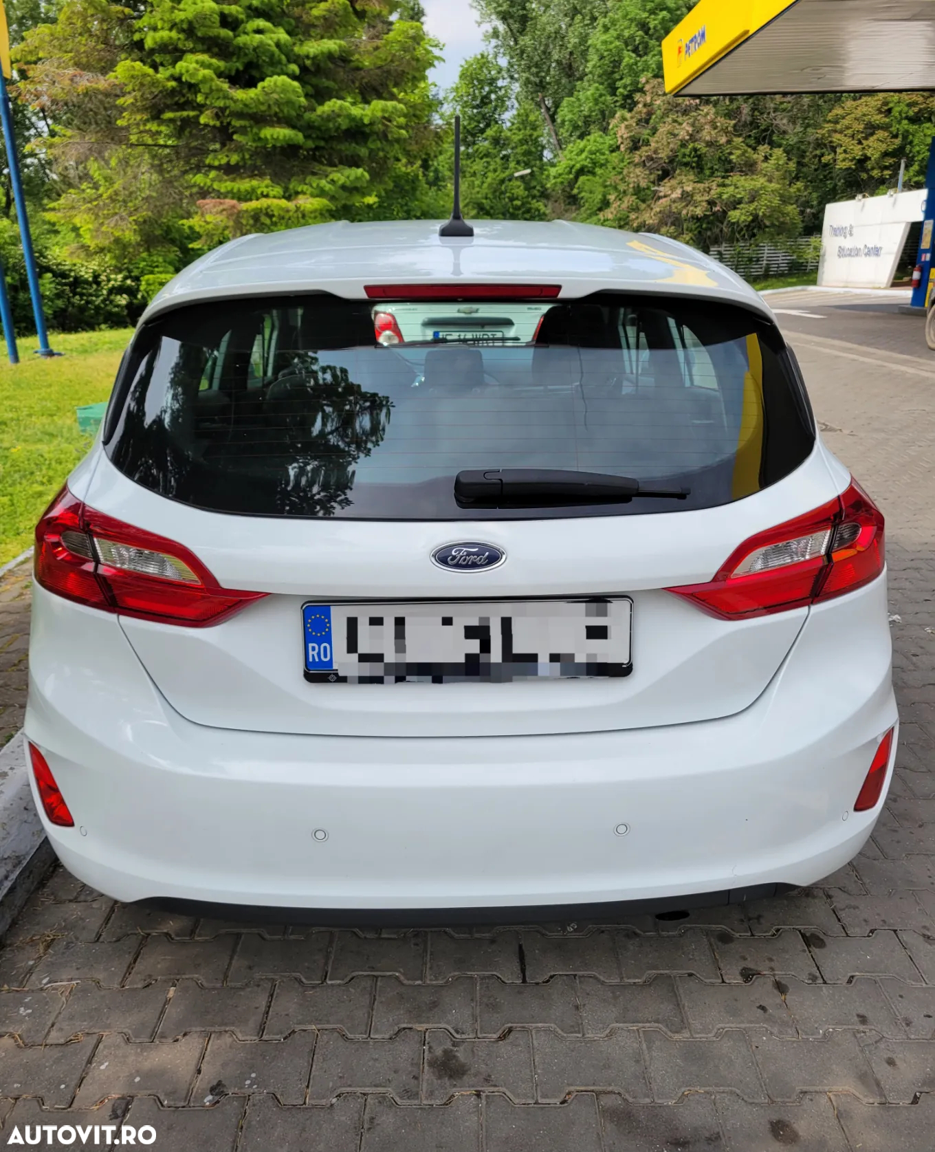 Ford Fiesta 1.5 TDCi S&S TITANIUM - 8