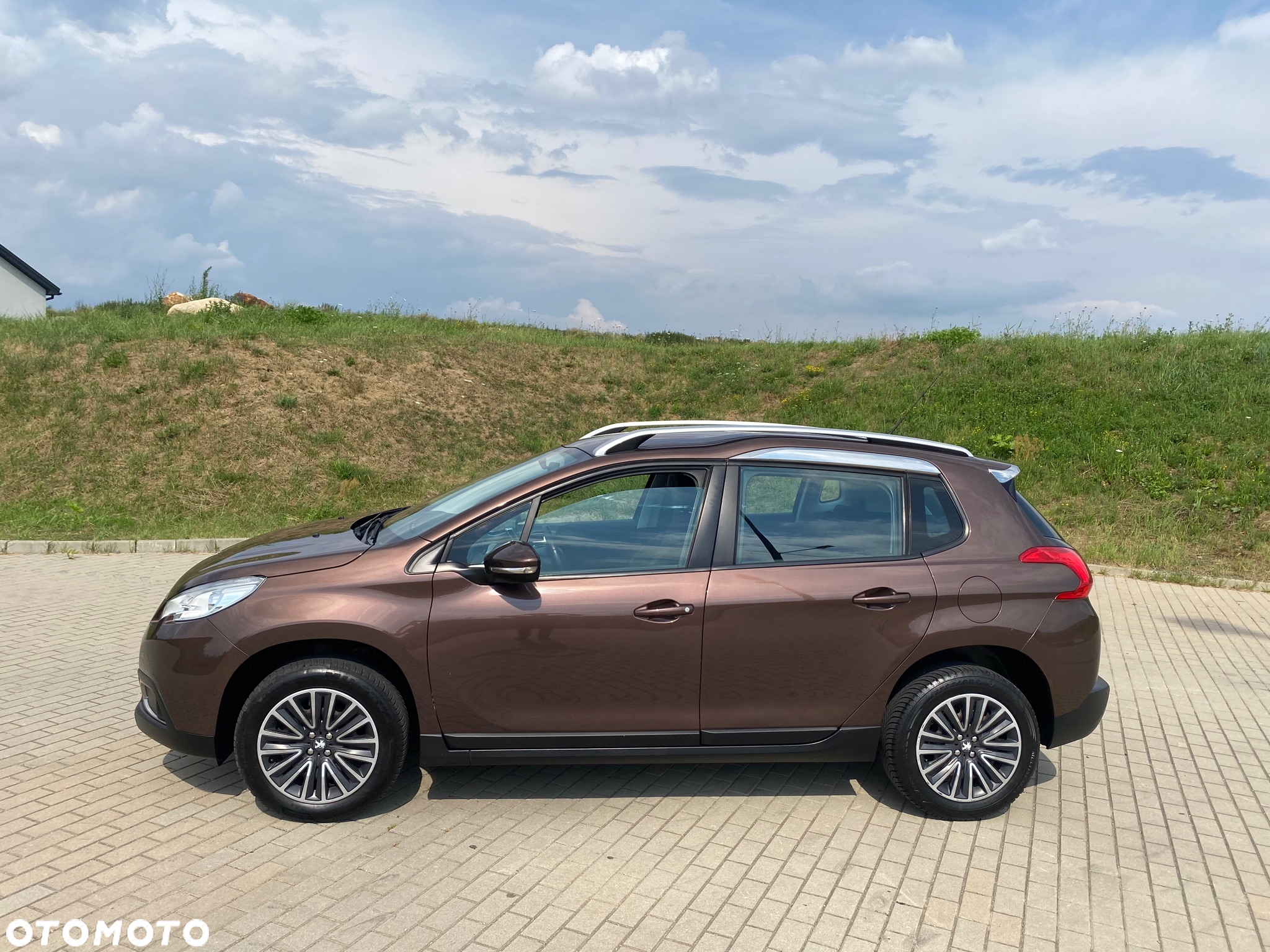 Peugeot 2008 PureTech 110 Stop&Start Black Edition - 24