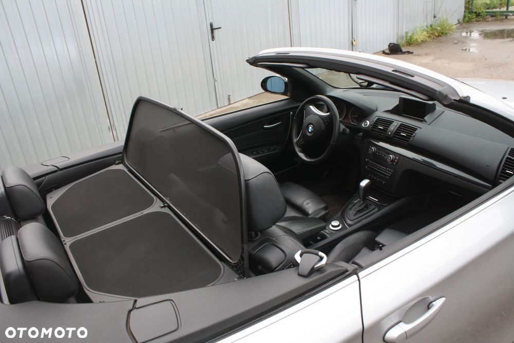 BMW Seria 1 120i Limited Edition Lifestyle mit M Sportpaket - 17