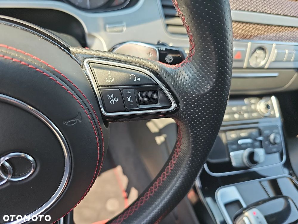 Audi S8 Plus 4.0 TFSI Quattro - 19