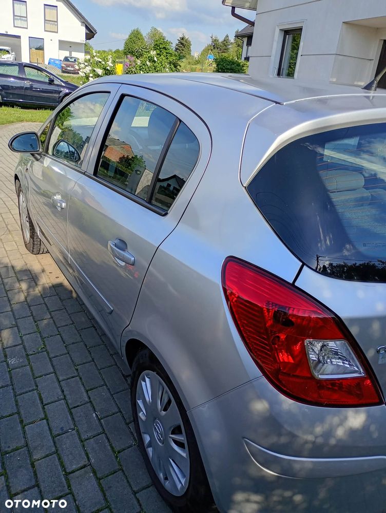 Opel Corsa 1.2 16V Easytronic Innovation - 3