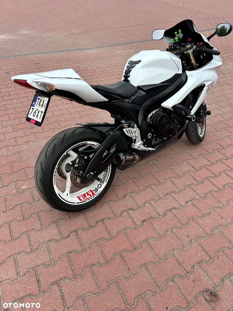 Suzuki GSX-R - 5