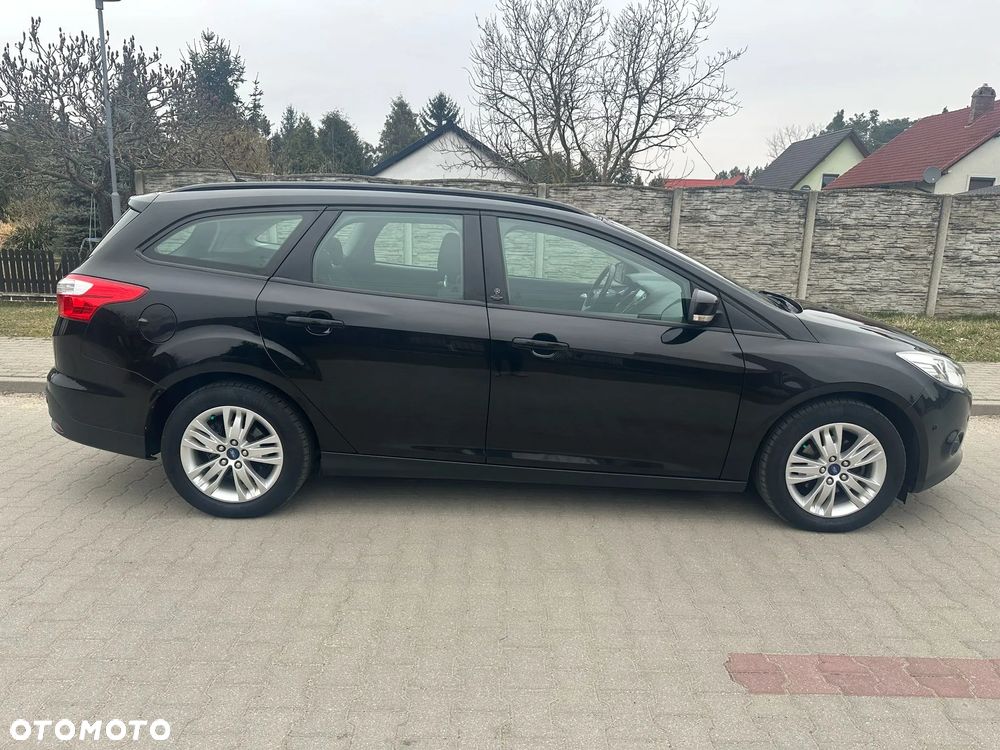 Ford Focus 1.0 EcoBoost Trend - 9