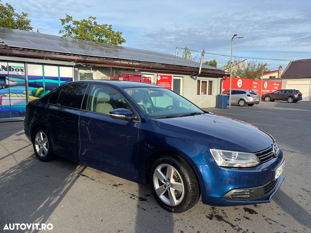 Volkswagen Jetta 1.4 TSI Comfortline - 3
