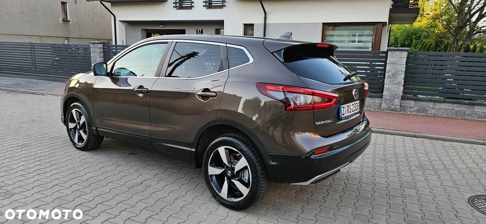 Nissan Qashqai 1.3 DIG-T DCT TEKNA+ - 6