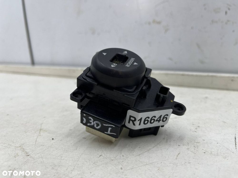 Przełącznik Hyundai i30 I FD 07-12r. przycisk sterowanie lusterek - 5