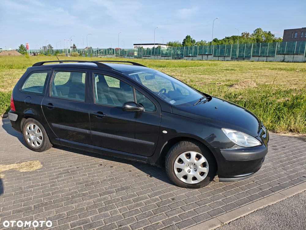 Peugeot 307 1.4 XR - 3