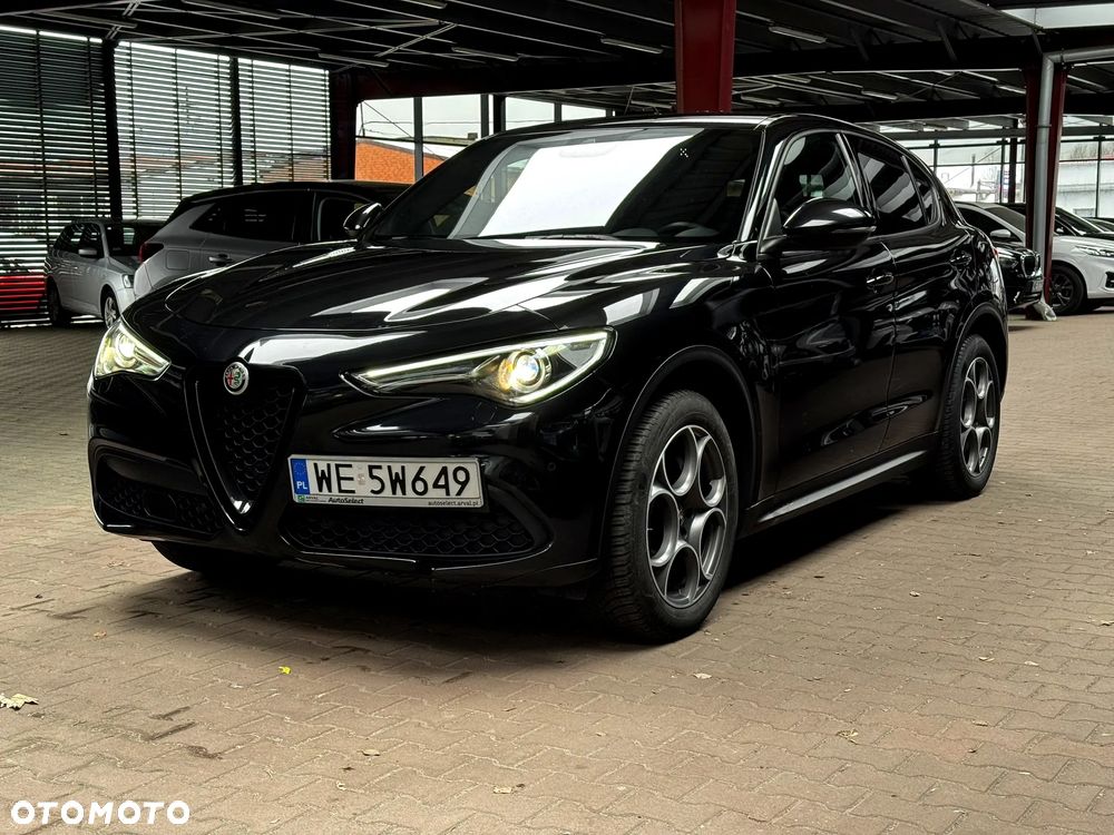 Alfa Romeo Stelvio 2.0 Turbo Sprint Q4 - 3