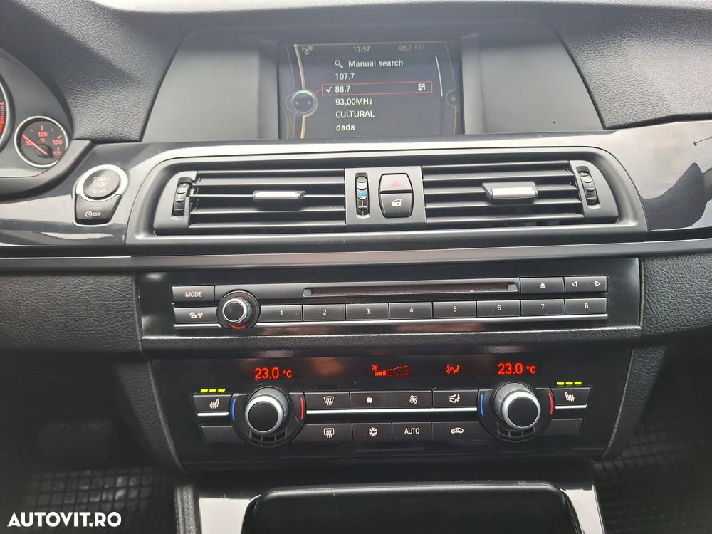 BMW Seria 5 525d xDrive AT - 22