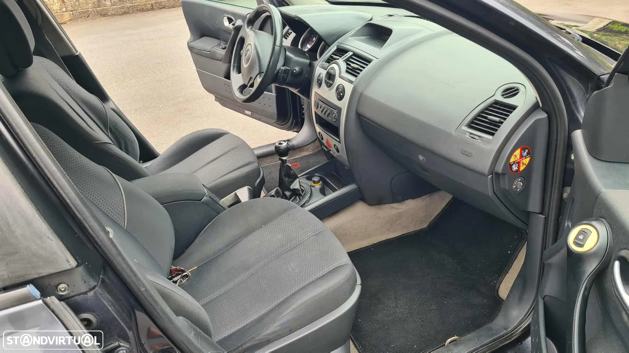 Renault Mégane 1.5 dCi Confort Authentique - 11